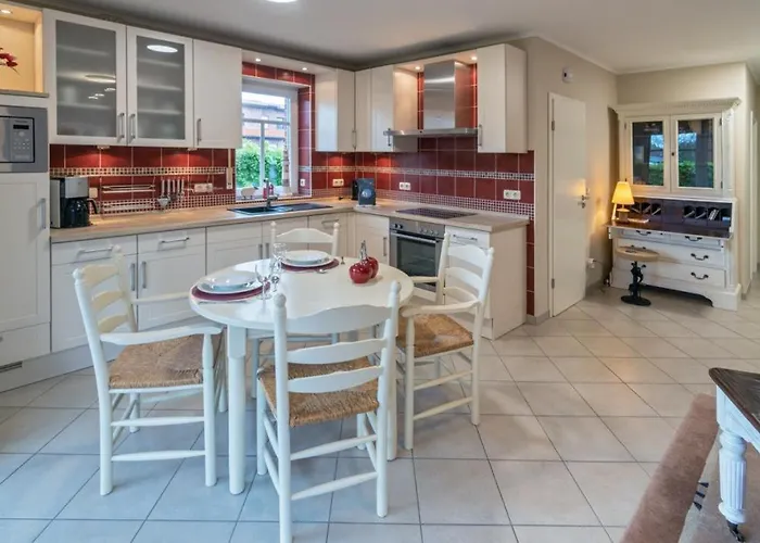 Mit Haustier - Noerder Refugium